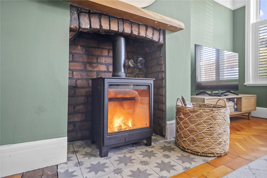 House in South Glamorgan, Cyncoed - View 5