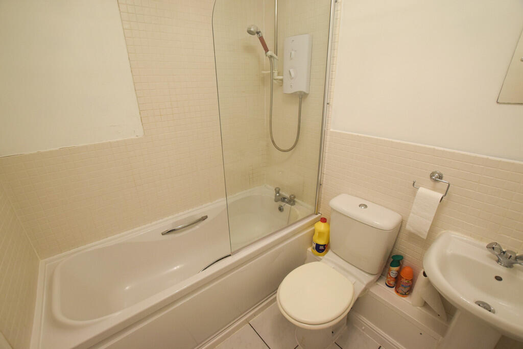 Pooler Close, Wellington, Telford, TF1 2HP  photo 4