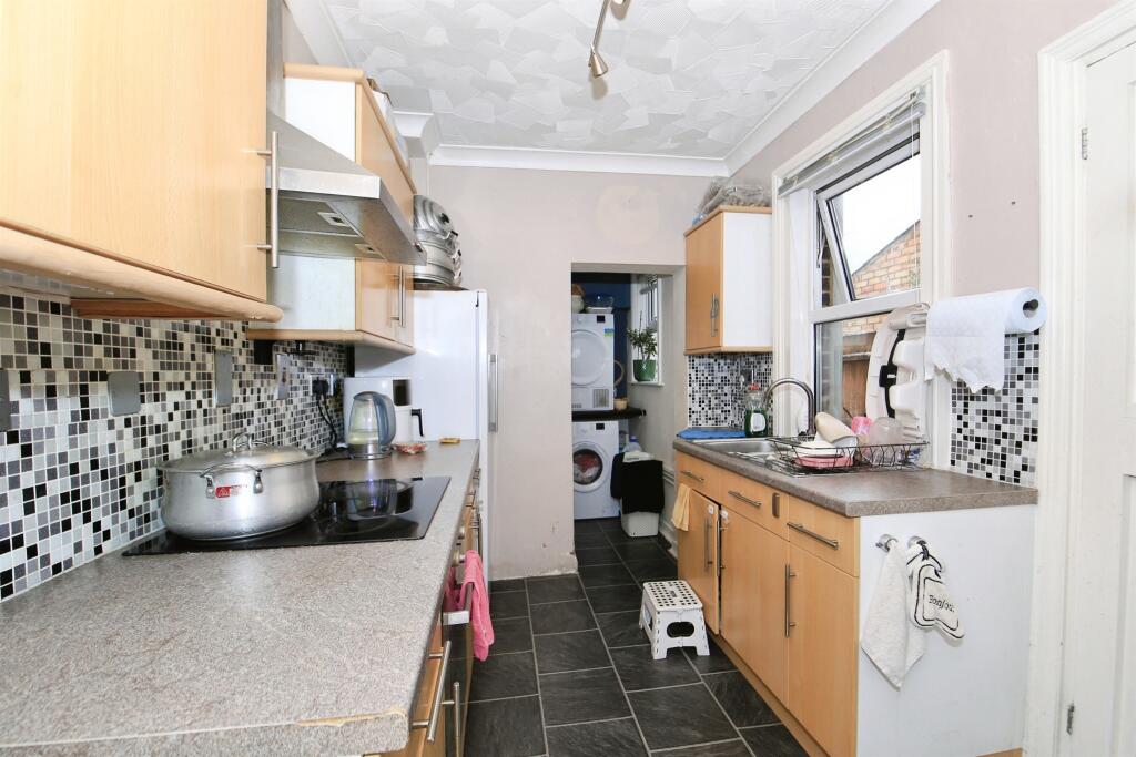House in Peterborough - View 5