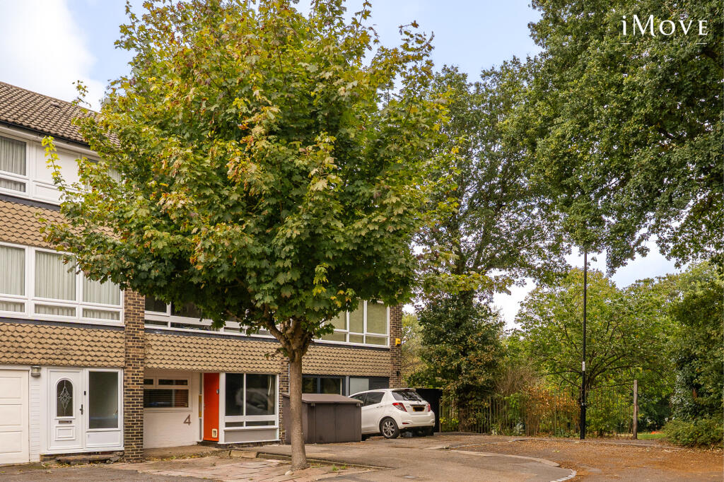 3-bed house on Wakefield Gardens,  London, SE19, £775,000