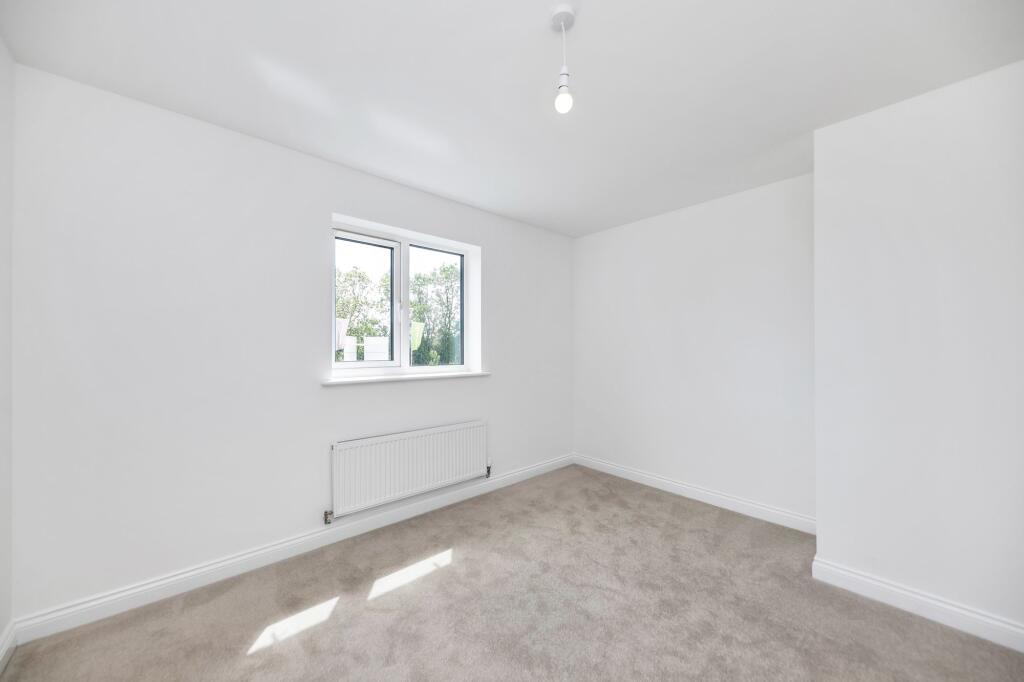 Maple Rise, Thorn Road, LU5 photo 4
