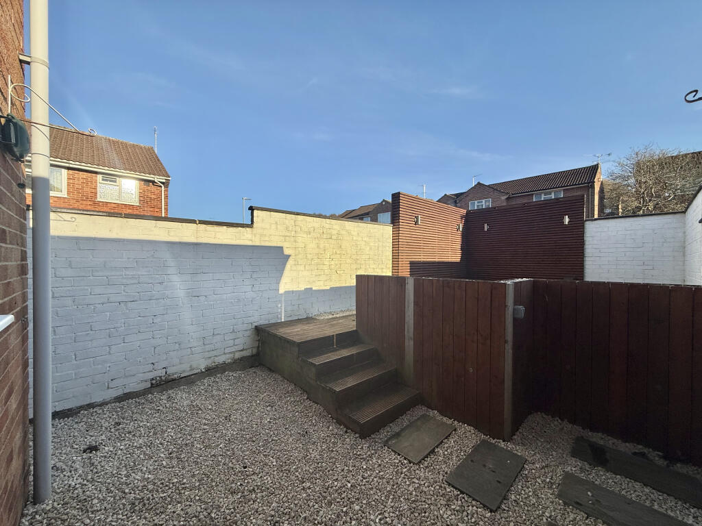 Additional image 32 of Chestnut Drive, Yeovil, Somerset