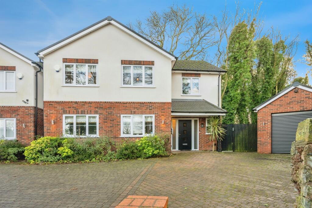 St. Marys Close, Sedgley photo 2