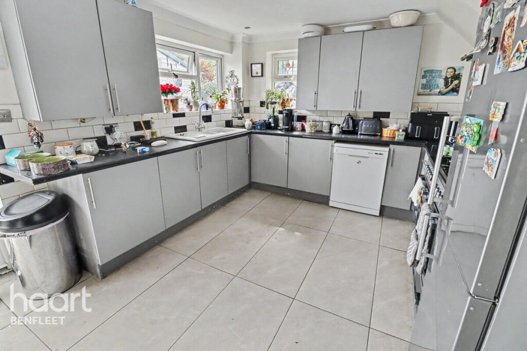 Main image of property: The Rundels, Benfleet