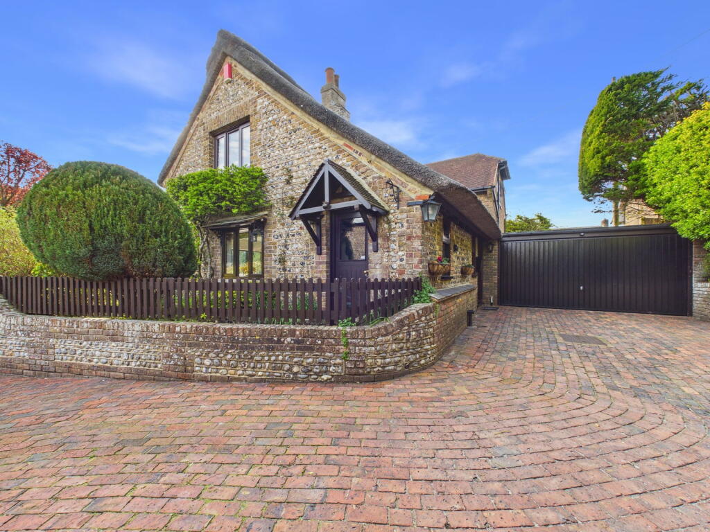 Main image of property: The Street, Shoreham by Sea