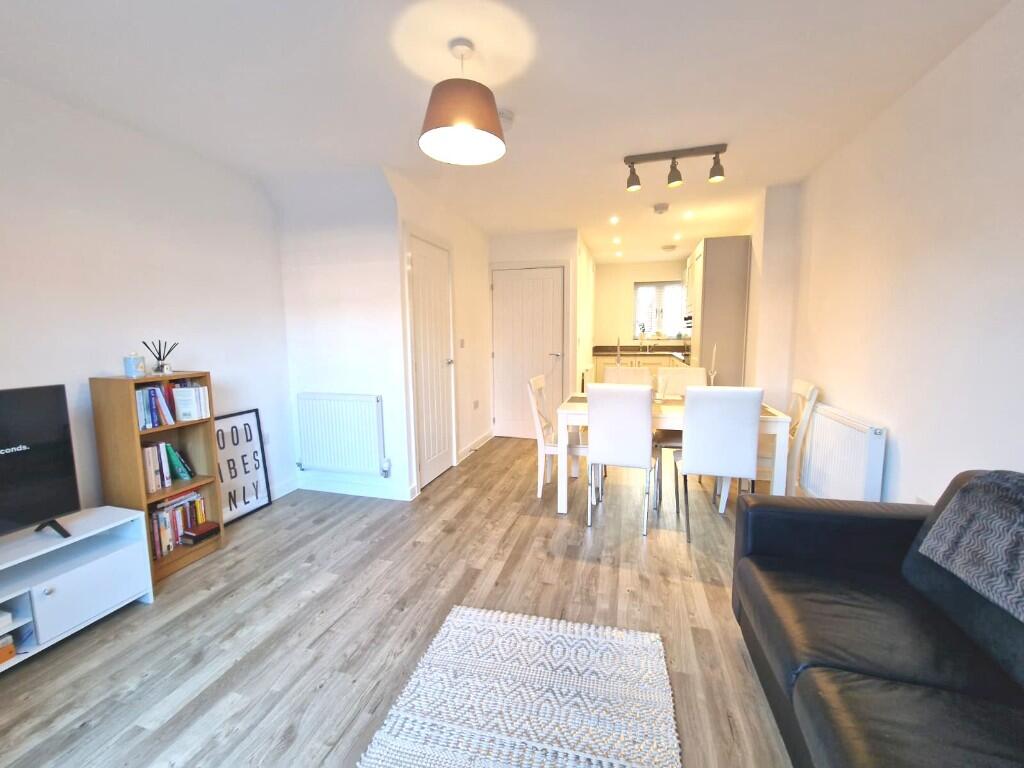 Additional image 3 of Needlers Way, B62