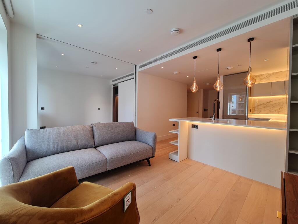 Apartment in London - View 3