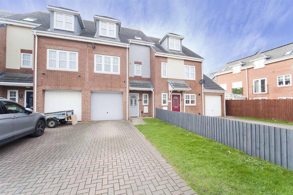 Sidings Close, Hartlepool photo 2