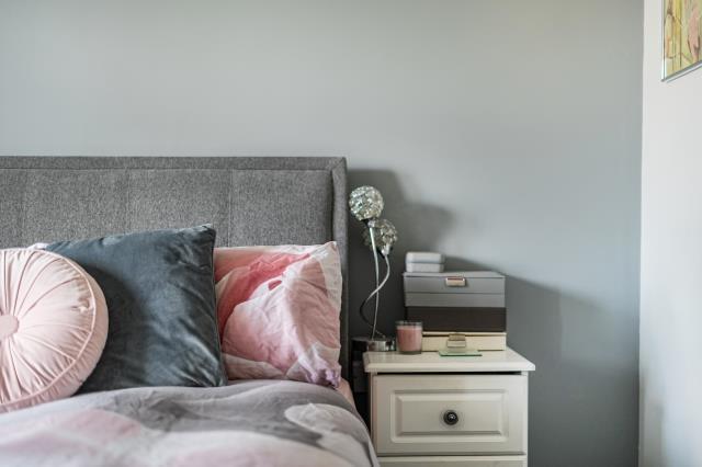 Apartment in Slough - View 5
