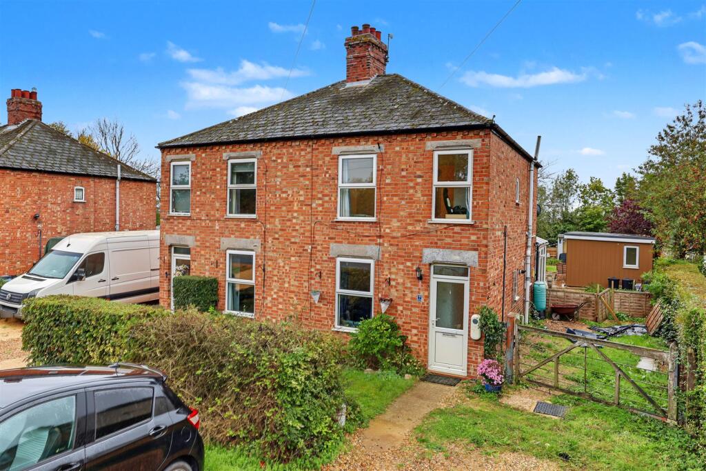 Hallfield Terrace, Stuntney, Ely