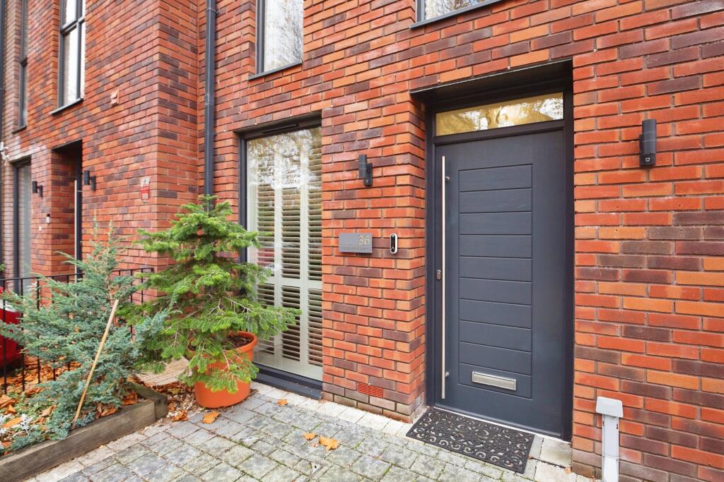 4-bed house on St. Stephen Street, Salford, M3, £630,000
