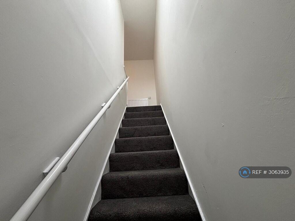 Apartment in Newcastle upon Tyne - More