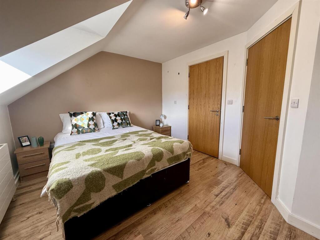 House in Leeds - View 5