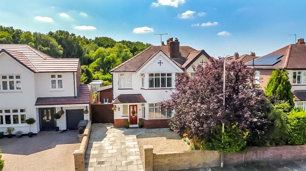Main image of property: Lexton Drive, Churchtown, PR9 8QQ