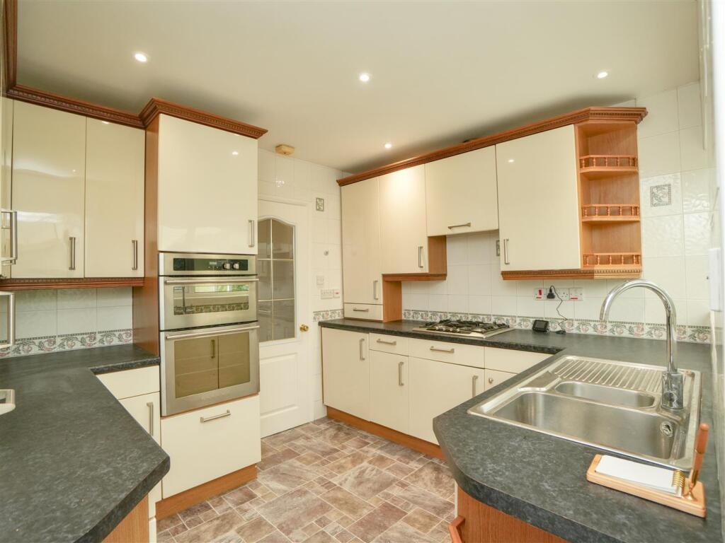 Mill Lane, Wigginton, York photo 3