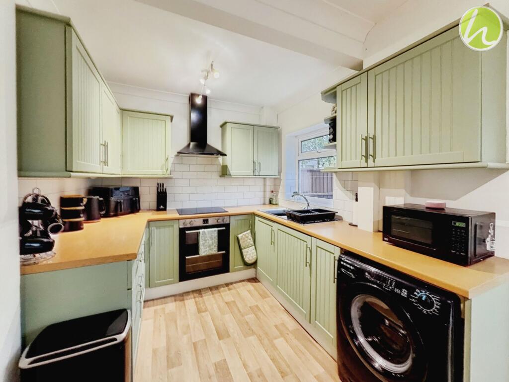 House in Grays, Little Thurrock - View 5
