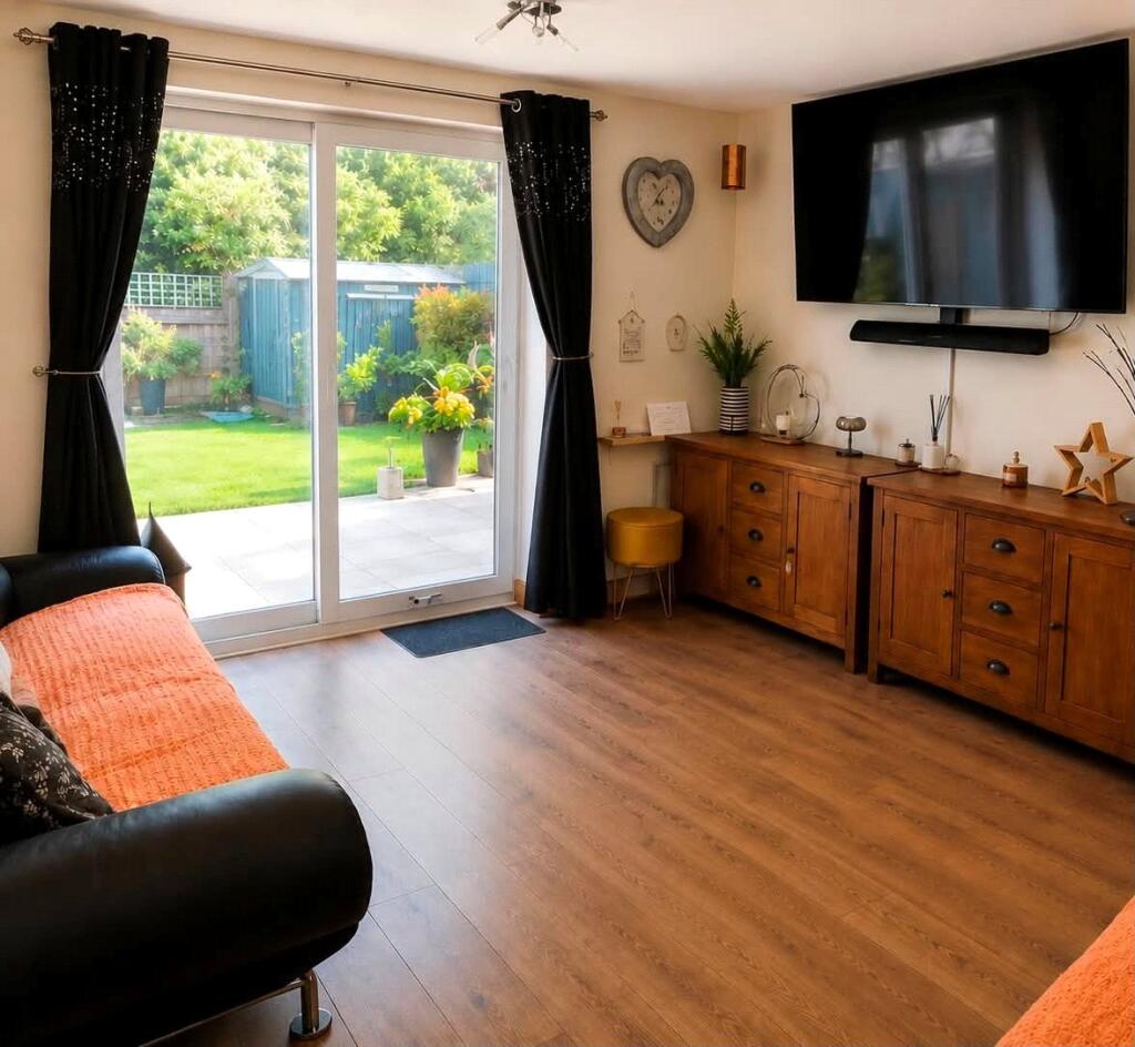 House in Hinton, Woodford cum Membris - View 4