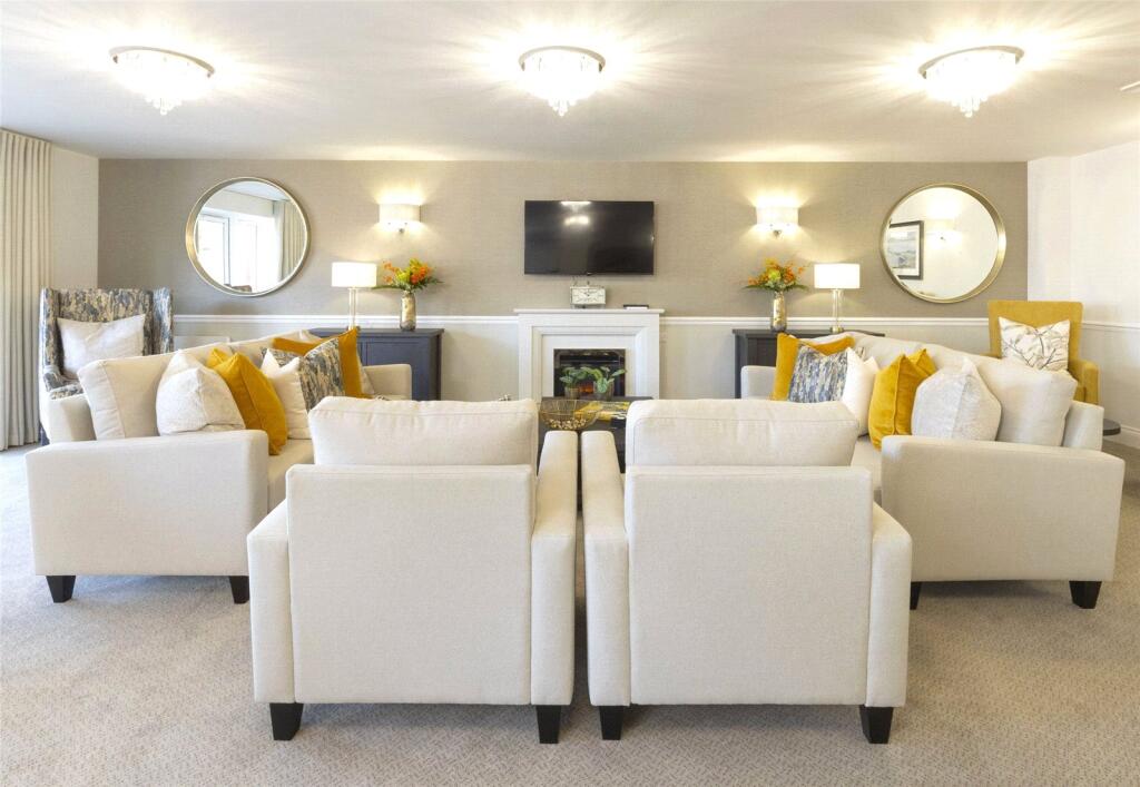Apartment in Wells, Somerset - More