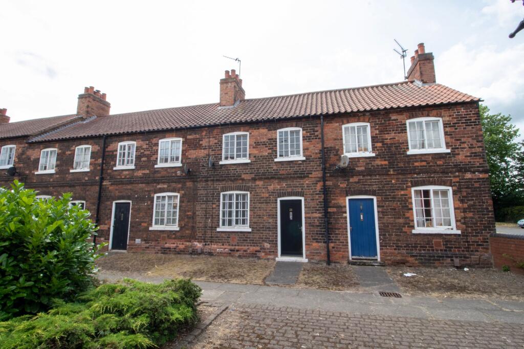 Main image of property: Redbourne Street, Scunthorpe, DN16