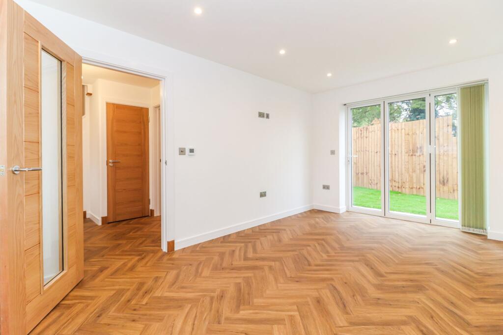 Parnell Close, Abbots Langley, WD5 photo 4