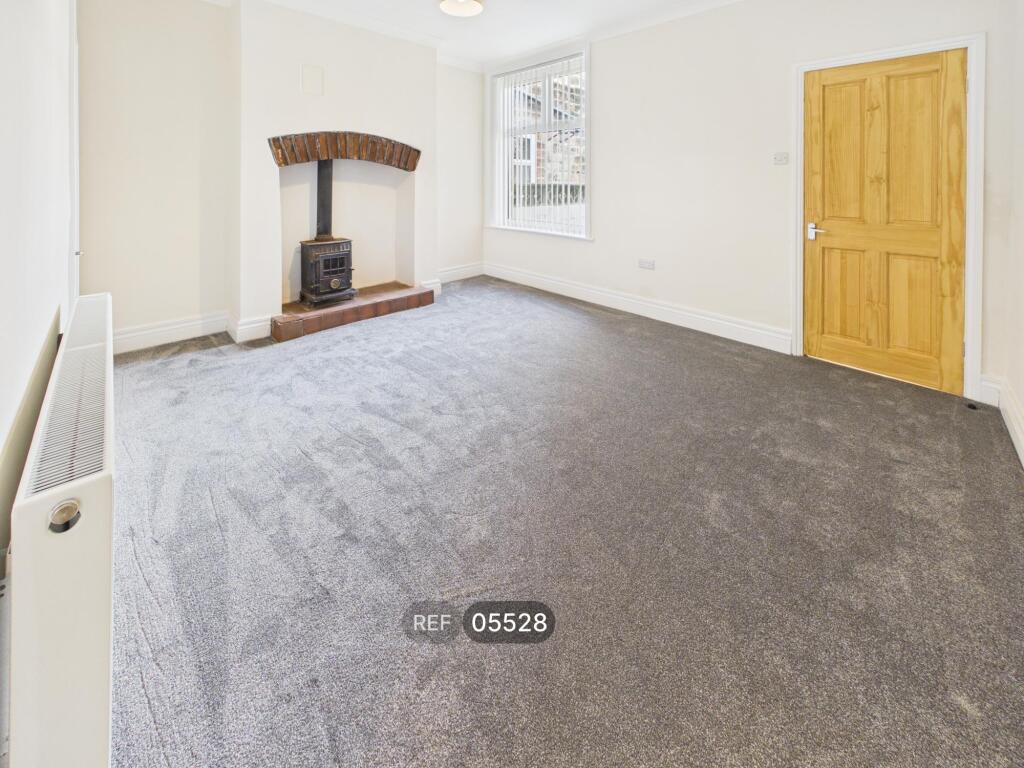 House in Harrogate, Woodfield - View 5