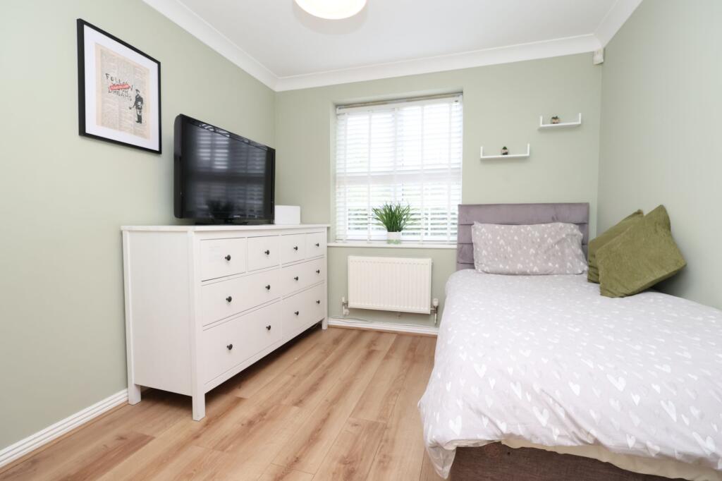 Marland Way, Stretford, M32 photo 4