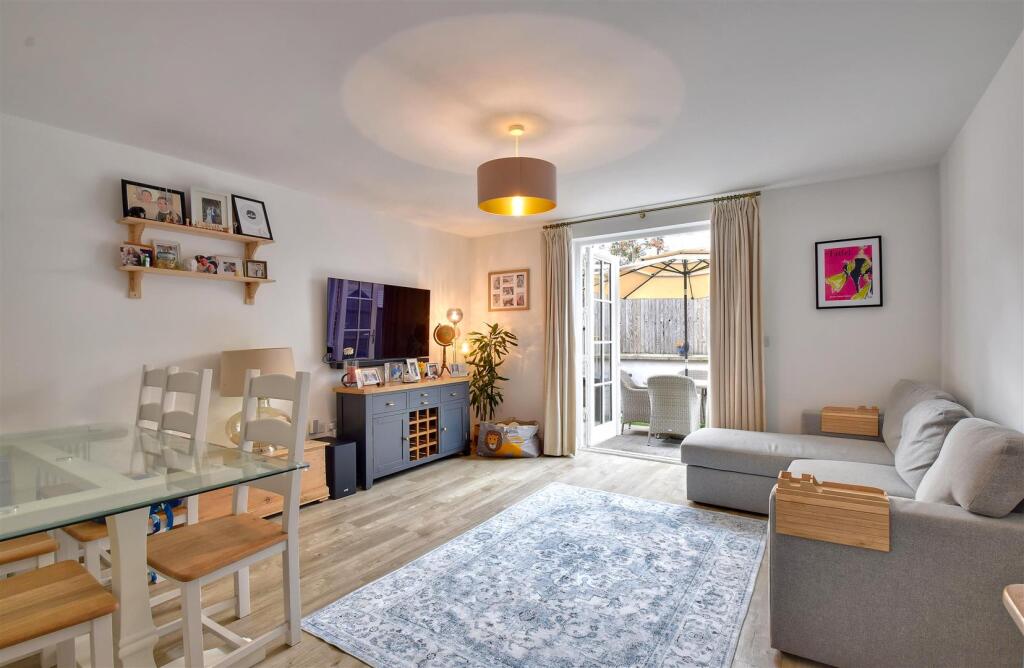 House in Tonbridge - View 2