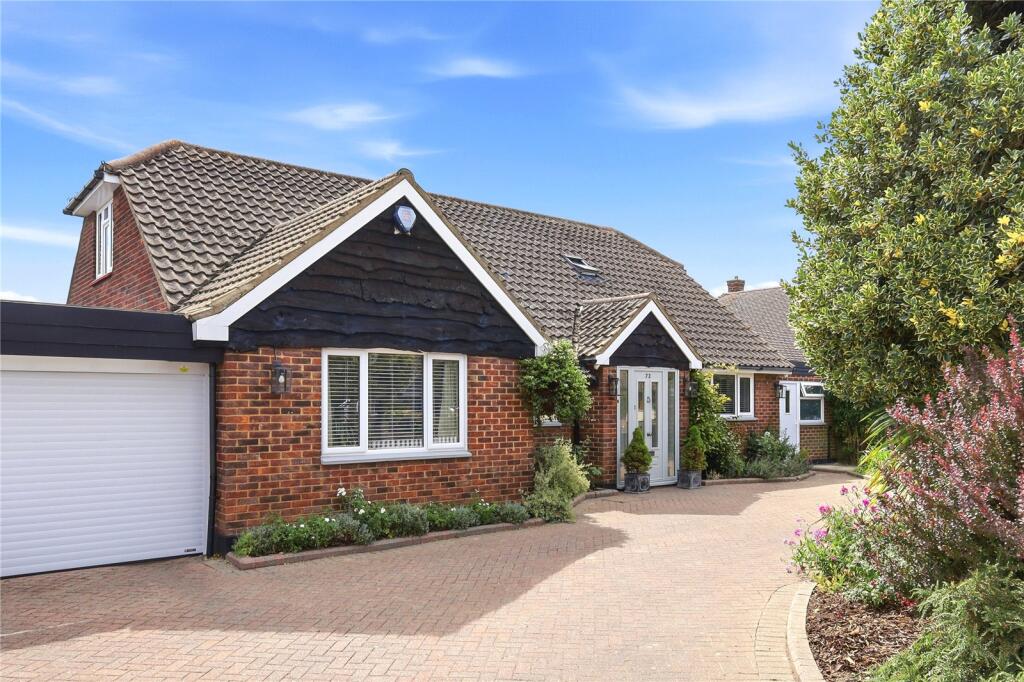 Main image of property: St. James Avenue, Thorpe Bay, Essex, SS1