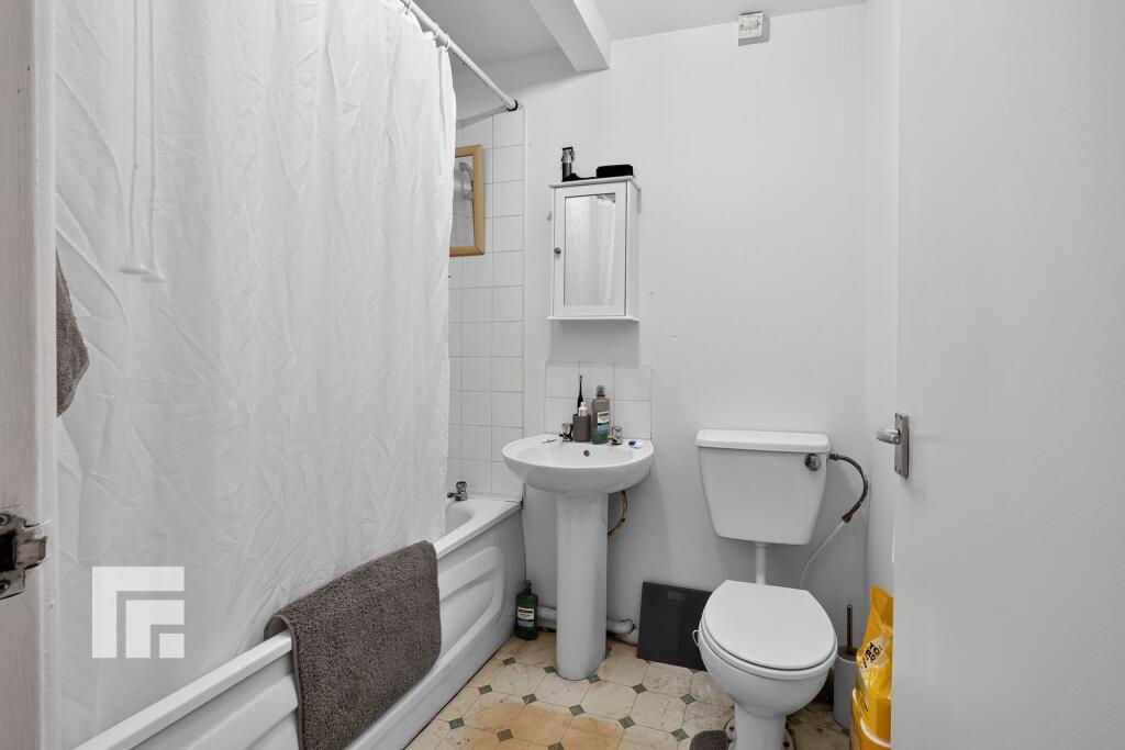 House in Cardiff - More