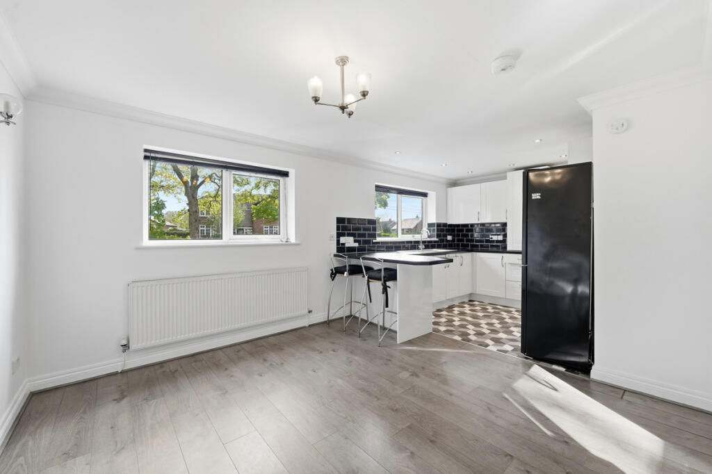 Apartment in Stockport - View 5