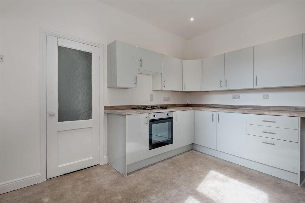 House in Portsmouth - View 4