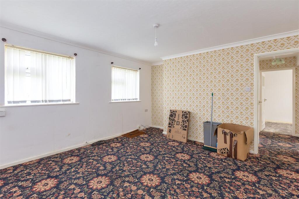 Apartment in Lancaster, Great Wood, Morecambe - More