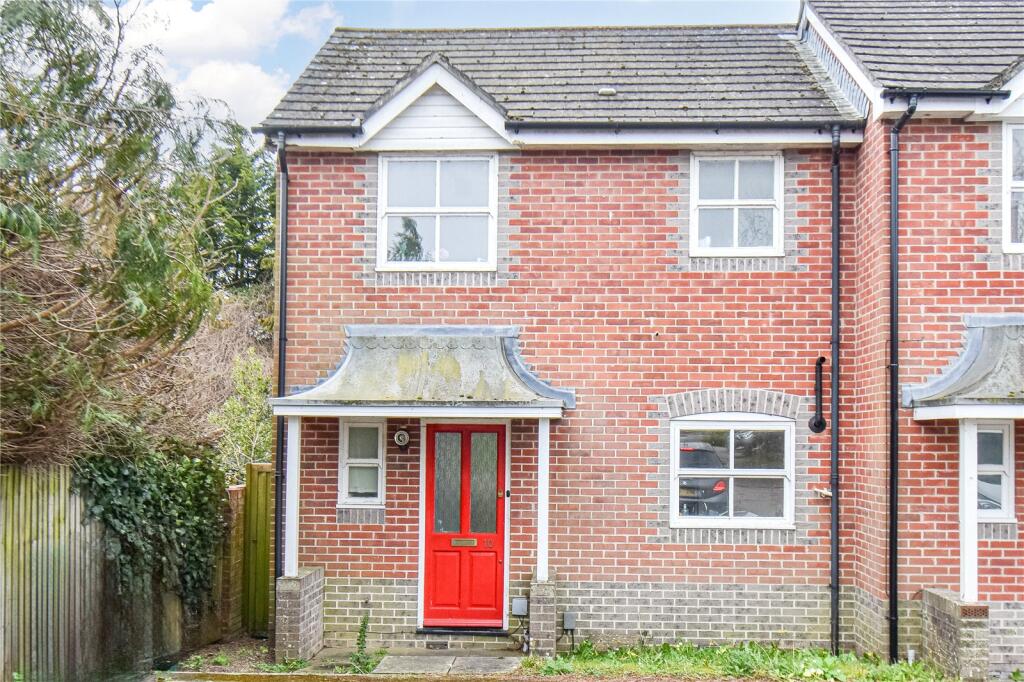 Main image of property: Ludlow Close, Manor Park, Newbury, Berkshire, RG14