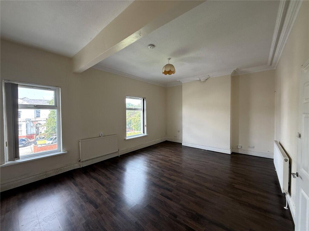 Apartment in Preston - View 2