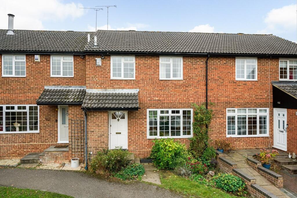 Main image of property: Farrer Top, Markyate, AL3