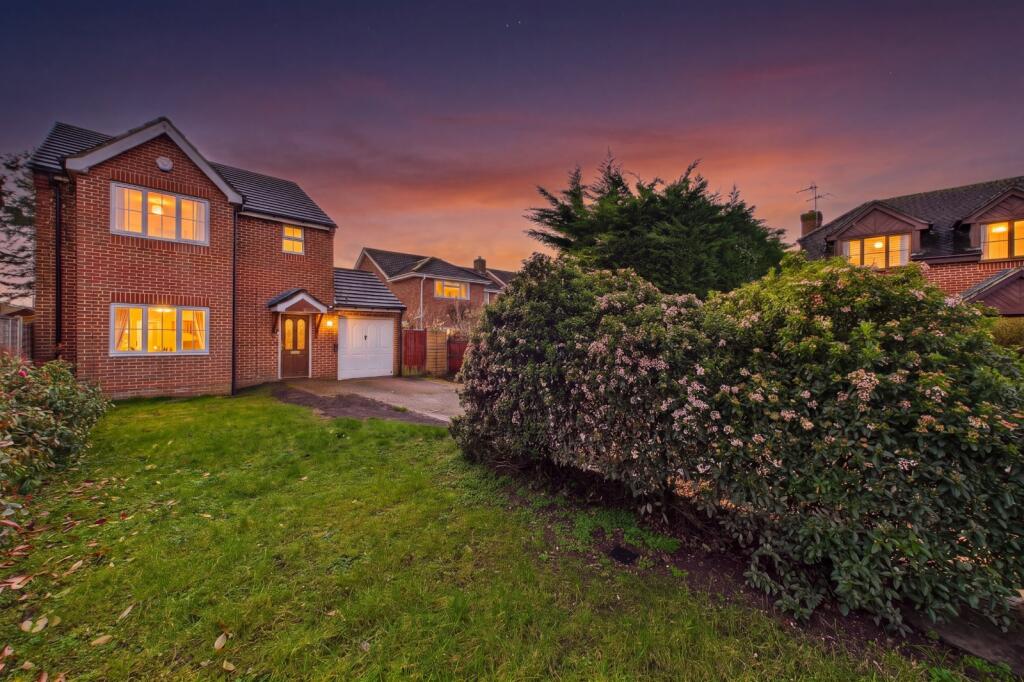 Main image of property: Arne Close, Reading Road, Winnersh, Wokingham, RG41