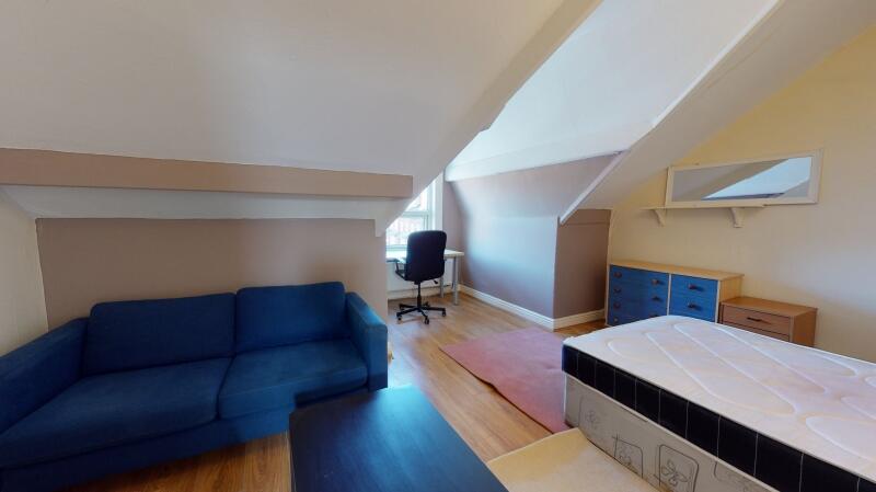 Brudenell Road, Hyde Park, Leeds – pohled 6