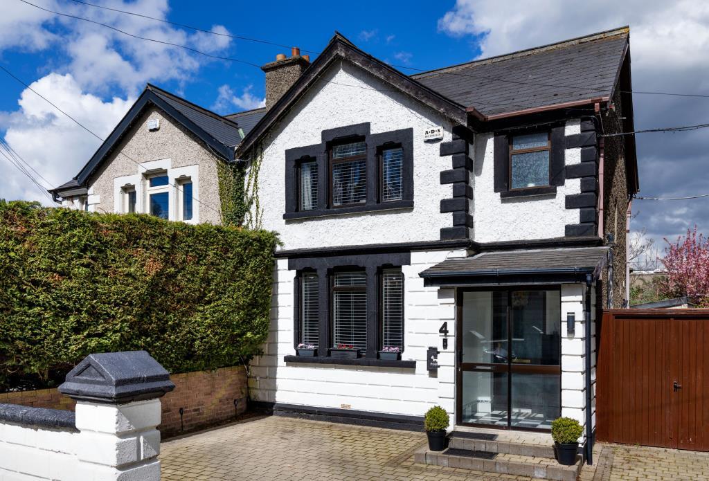 Main image of property: 4 Vernon Gardens, Clontarf, Dublin 3, D03 W868