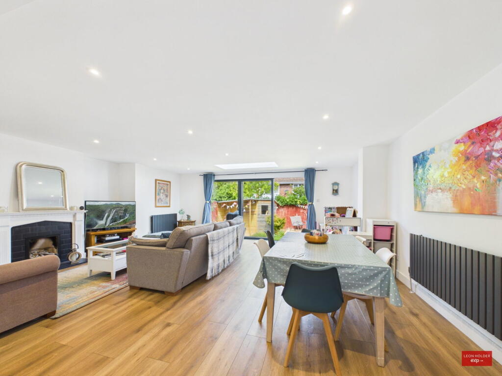 House in Cheltenham, Bafford, Charlton Kings - View 2