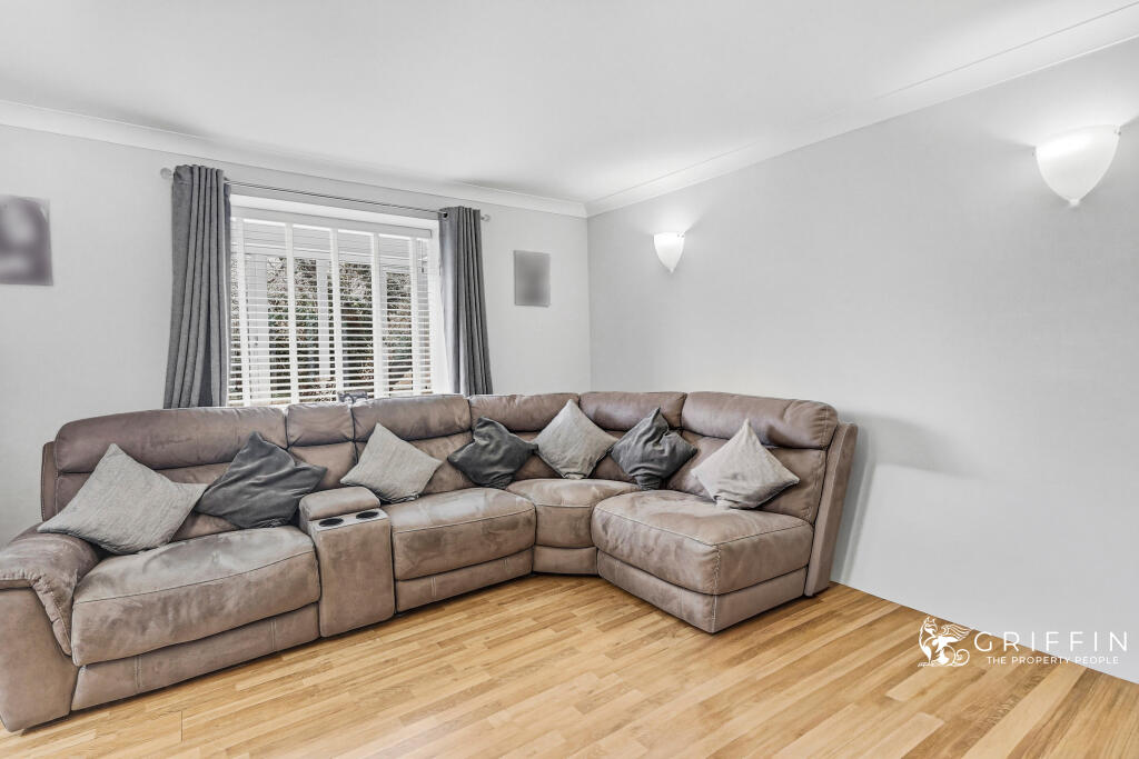 Main image of property: Jetty Walk, Grays, RM17