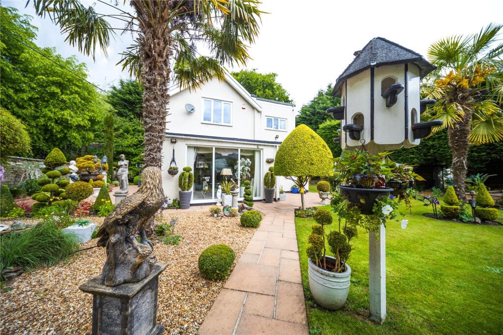 Main image of property: Warden Law Lane, Silksworth, Tyne & Wear, SR3