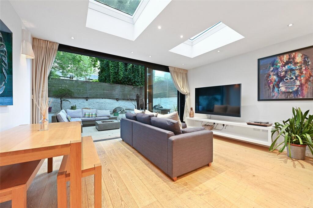Main image of property: Melrose Gardens, London, W6