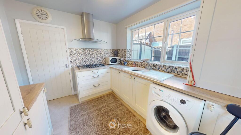 House in Doncaster, Alverley, Loversall - More