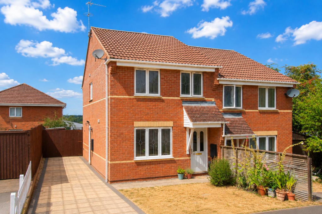 Main image of property: Shelland Close, Market Harborough