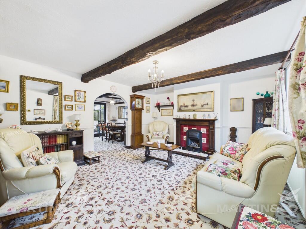 House in Doncaster, Norton - More