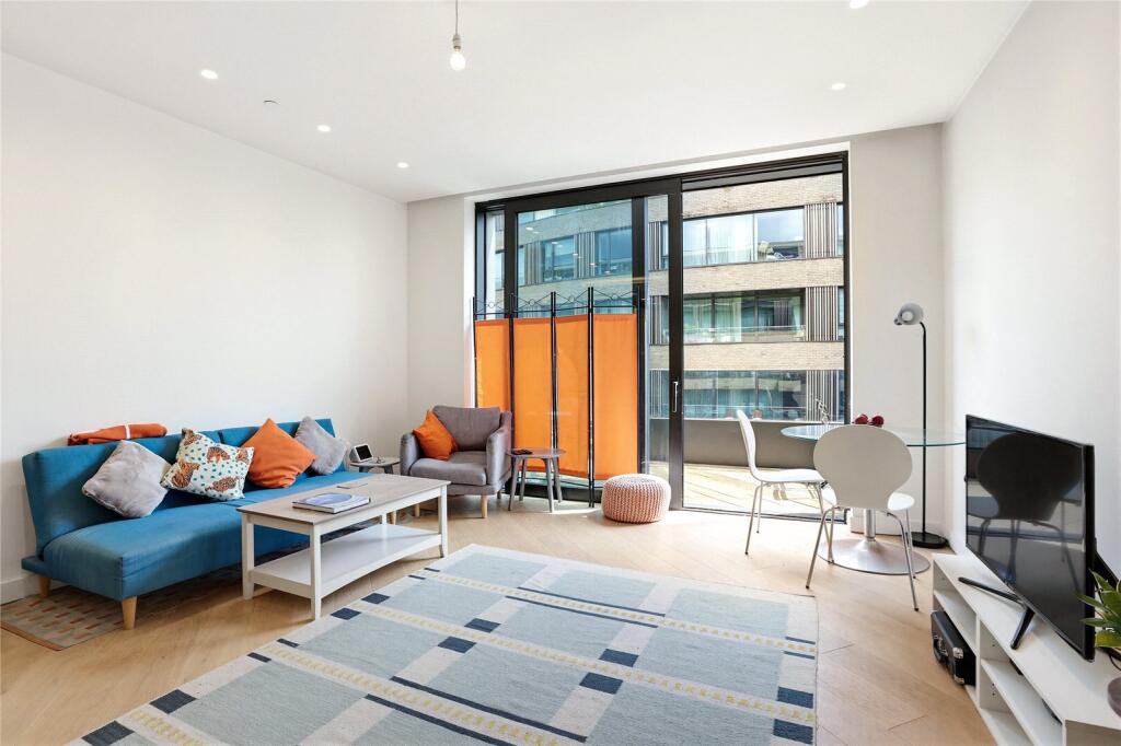 Main image of property: Wood Crescent, London, W12