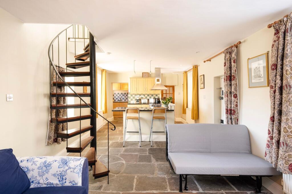 House in Bristol - View 2