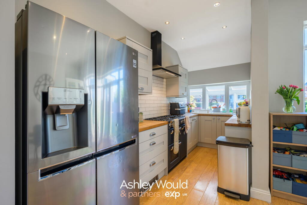 House in Sandwell, West Midlands - View 5