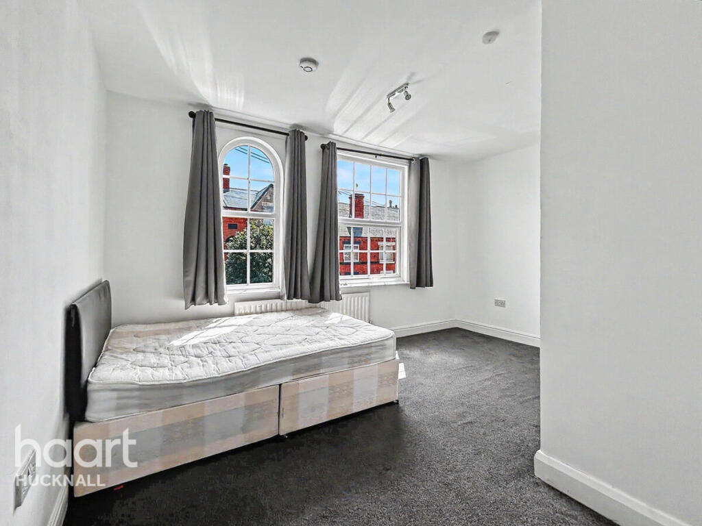 House in Ashfield, Titchfield, Hucknall - View 4