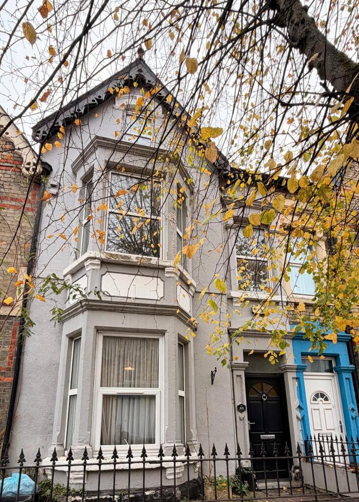 Main image of property: Victoria Road, Swindon, Wiltshire